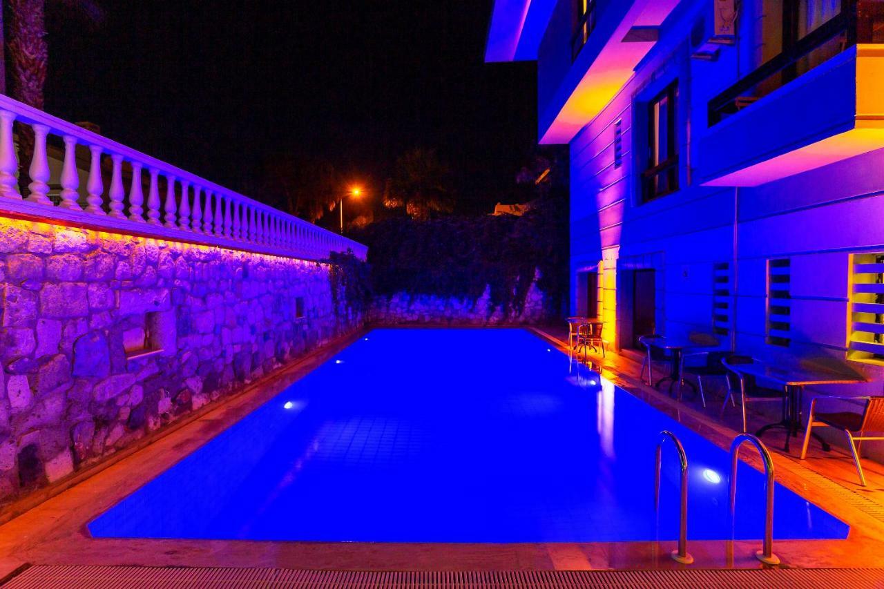 Kabasakal Otel Çeşme Eksteriør bilde